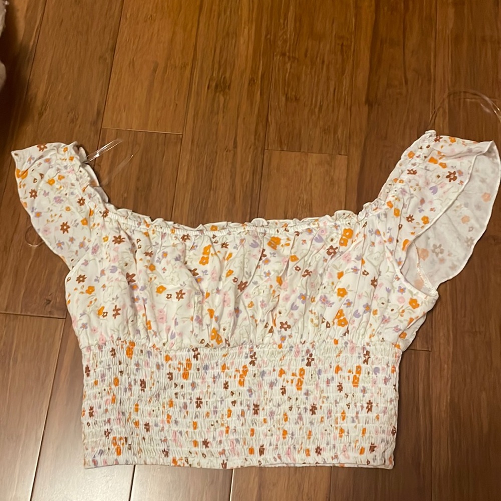 NWT pac sun fun floral crop top! - Picture 1 of 4